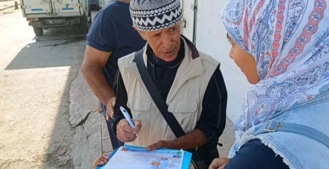 Coastal survey work with local fishing communities